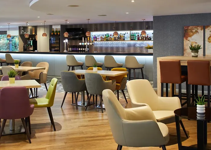 Leonardo London Heathrow Airport
